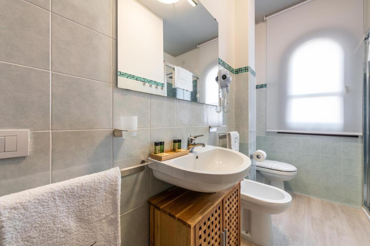 Casa Vacanze Raggio Di Luna Villasimius Luaran gambar